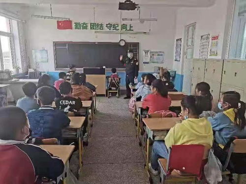 大連鐵路公安深入開展學習教育 踐行為民服務初心