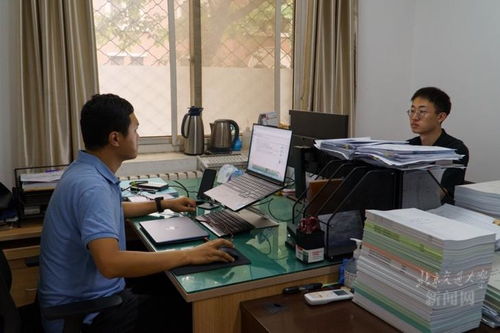 人事處與教師工作部攜手 精心部署優(yōu)化服務(wù)，確保暑期工作與教育信息咨詢順暢運(yùn)行